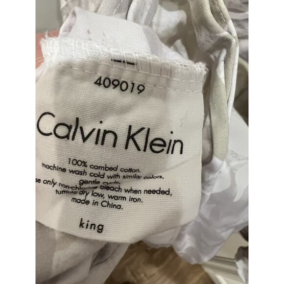 Calvin Klein King Duvet- Soft Multicolor Leaves 100% Combed Cotton Retail $389 - Picture 1 of 9